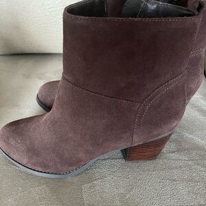 Women's Suede Ankle Boots - Brown